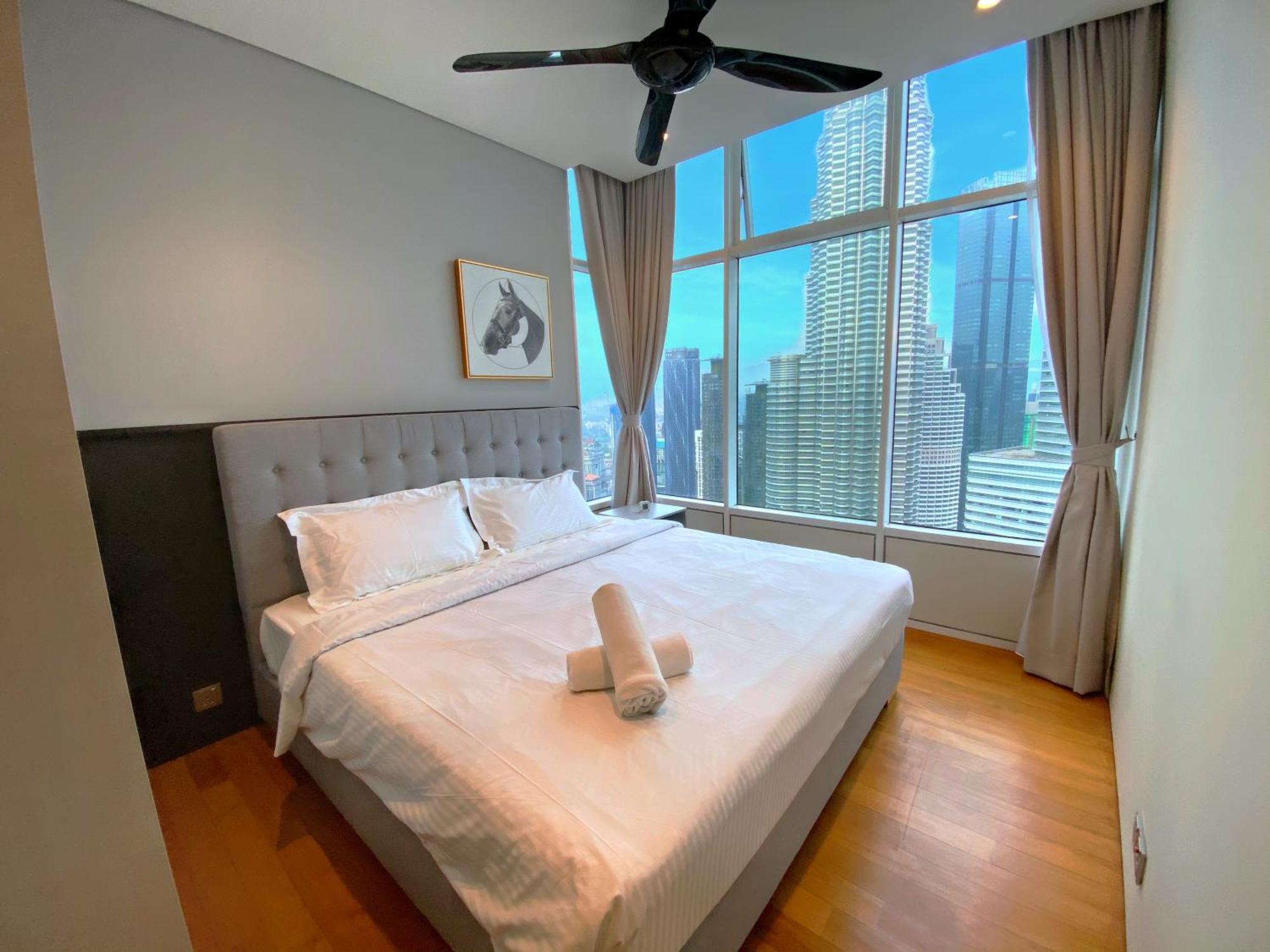 Sky Suites Klcc By Home Stay Kuala Lumpur Eksteriør bilde