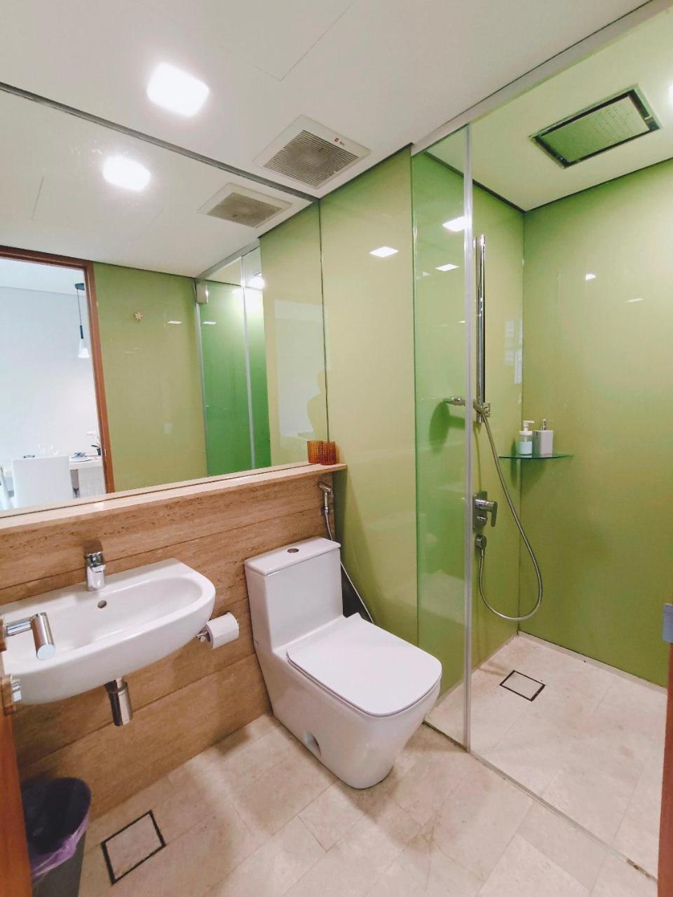 Sky Suites Klcc By Home Stay Kuala Lumpur Eksteriør bilde